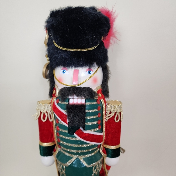 Vintage Bombay Company Christmas Nutcracker Knight Alexander Wooden 2003 - Picture 2 of 8